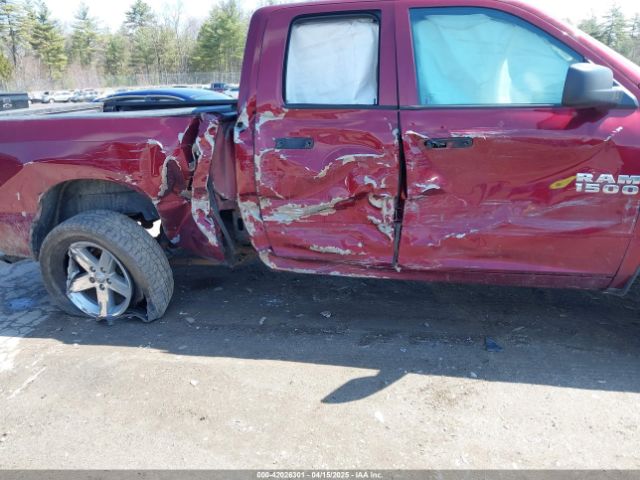 1C6RR7FGXJS265225 RAM 1500 Express  4x4 6'4 Box