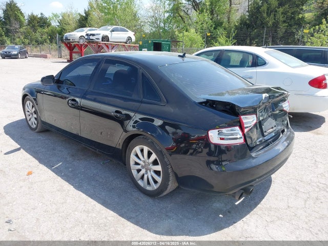 2013 AUDI A4 WAUBFAFL9DN020154 Photo 2