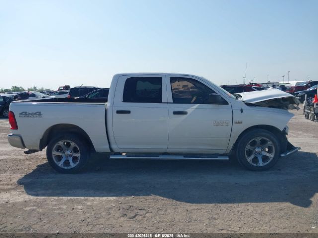1C6RR7KTXJS279077 RAM 1500 Tradesman  4x4 5'7 Box