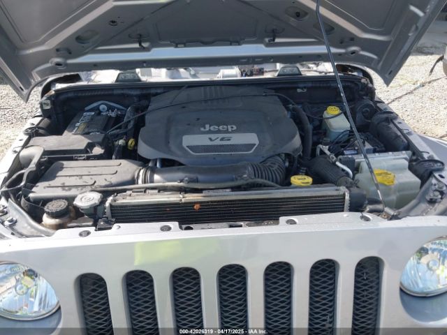 1C4BJWDG1FL581855 Jeep Wrangler Unlimited Freedom Edition