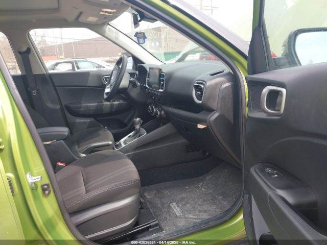 KMHRC8A37RU311612 Hyundai Venue Sel