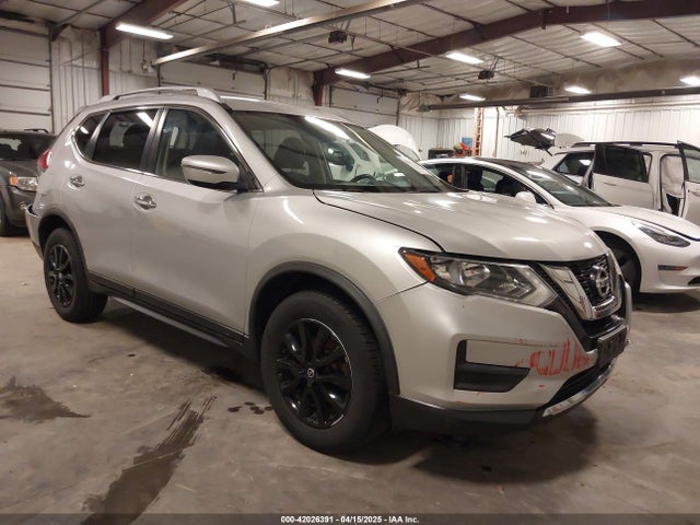 JN8AT2MTXHW143580 Nissan ROGUE SV