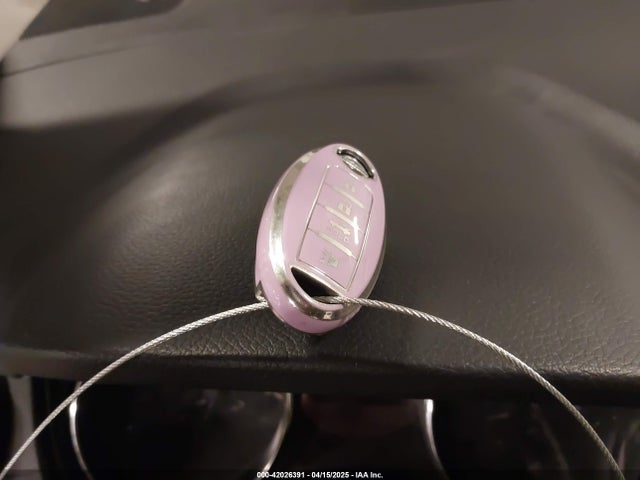 JN8AT2MTXHW143580 Nissan ROGUE SV