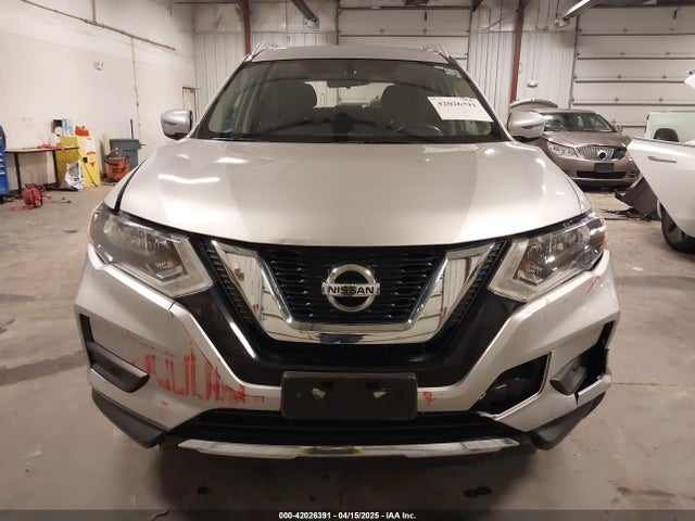 JN8AT2MTXHW143580 Nissan ROGUE SV