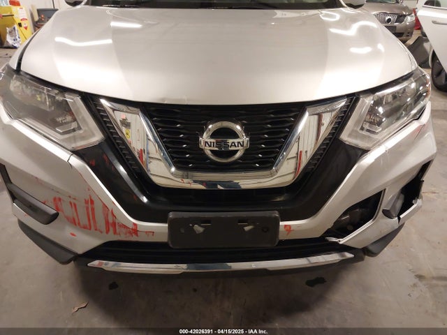 JN8AT2MTXHW143580 Nissan ROGUE SV