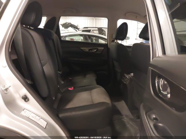 JN8AT2MTXHW143580 Nissan ROGUE SV