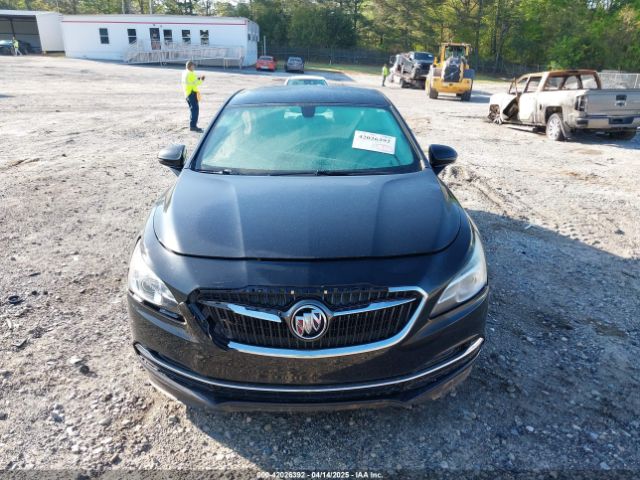 1G4ZP5SS5HU121377 Buick Lacrosse Essence