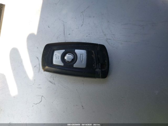 WBA3C1C58FK123489 BMW 328I
