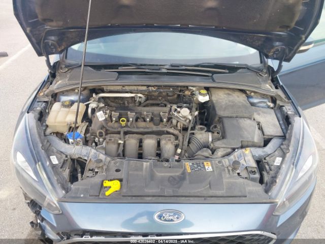 1FADP3M29JL256055 Ford FOCUS SEL