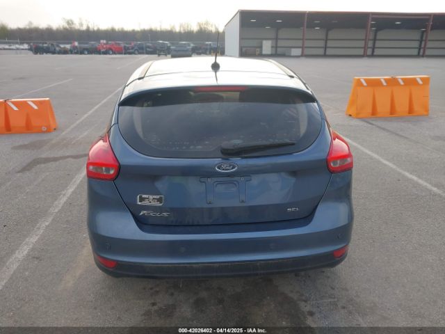 1FADP3M29JL256055 Ford FOCUS SEL