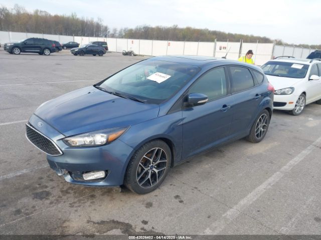 1FADP3M29JL256055 Ford FOCUS SEL