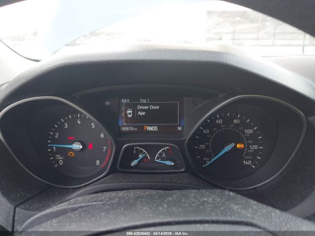 1FADP3M29JL256055 Ford FOCUS SEL