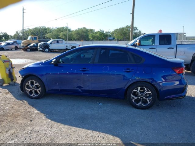 3KPF24AD9KE010744 KIA Forte Lxs