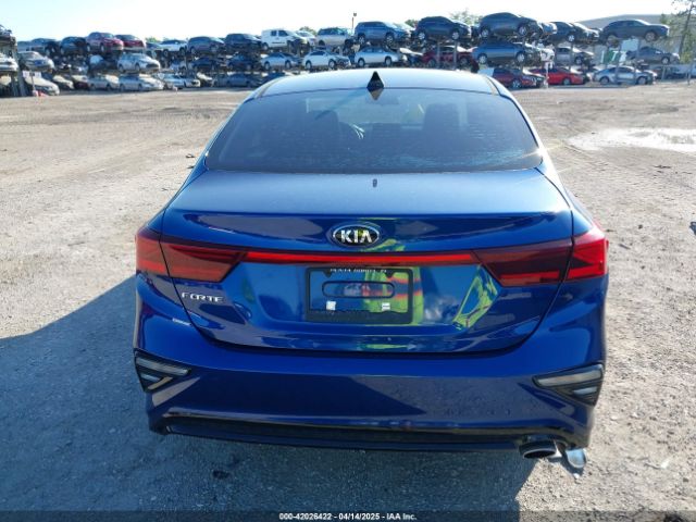 3KPF24AD9KE010744 KIA Forte Lxs