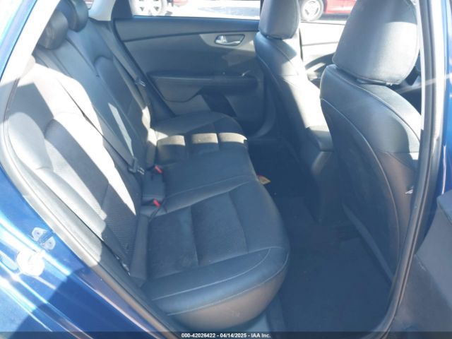 3KPF24AD9KE010744 KIA Forte Lxs