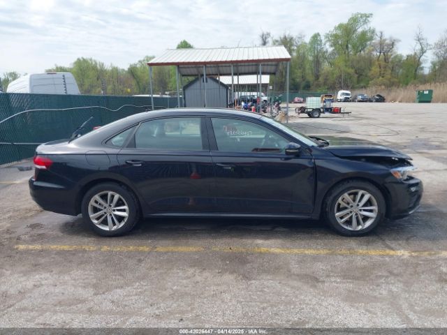 1VWAA7A30LC023328 Volkswagen Passat 2.0t S