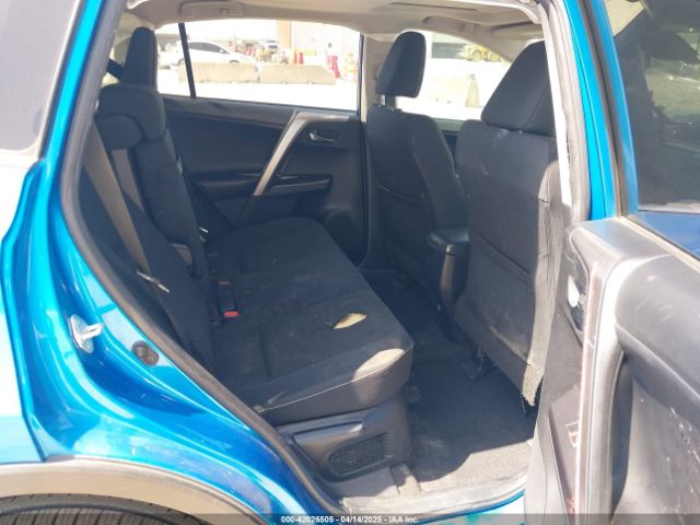 JTMRJREVXHD112743 Toyota Rav4 Hybrid Xle