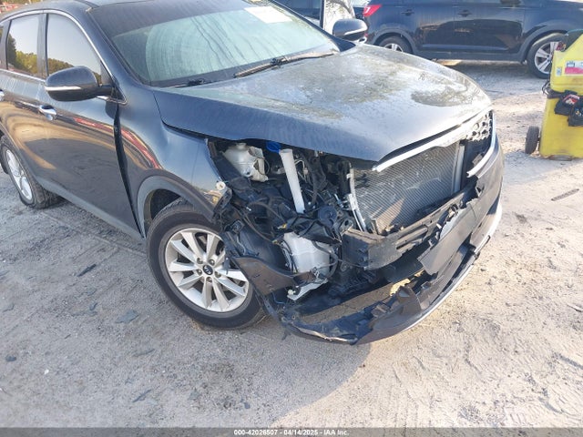 5XYPG4A39KG523363 KIA Sorento 2.4l Lx