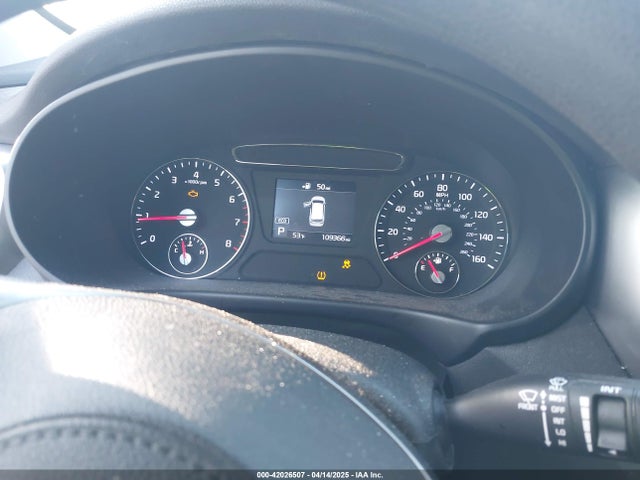 5XYPG4A39KG523363 KIA Sorento 2.4l Lx