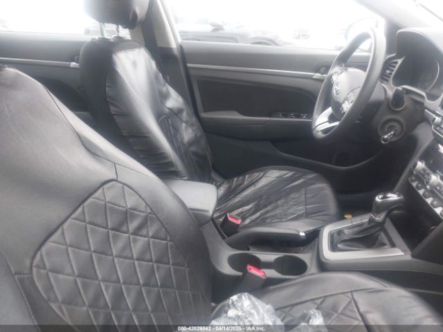 5NPD84LF7LH623656 Hyundai ELANTRA SEL