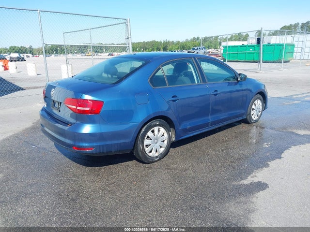 3VW2K7AJ4FM343819 Volkswagen Jetta 2.0l S
