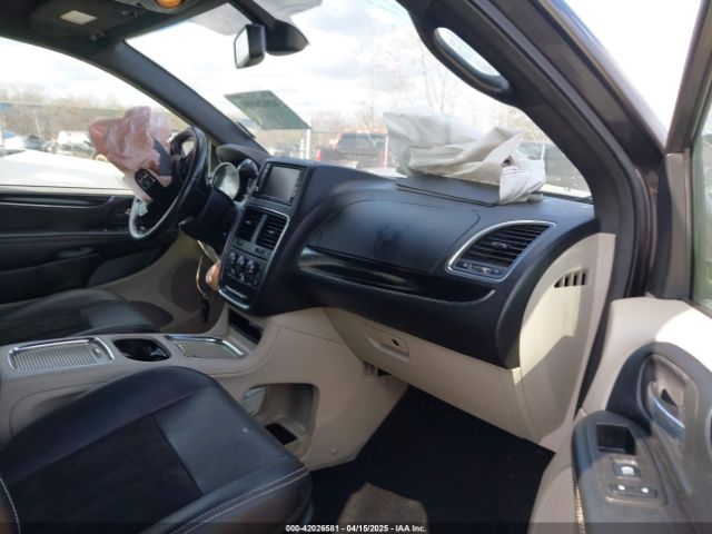 2C4RDGCG8KR513051 Dodge Grand Caravan Sxt