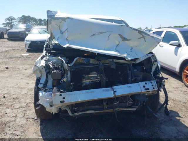 5TDZARFH6HS031526 Toyota Highlander Le