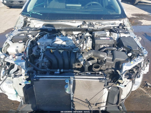5YFVPMAE1NP273254 Toyota COROLLA LE