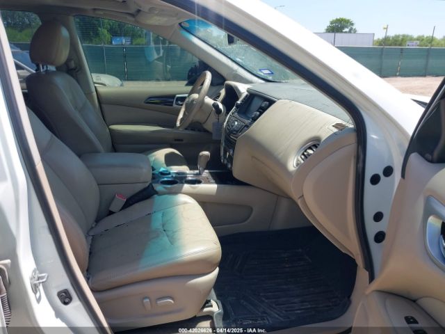 5N1AR2MMXFC700873 Nissan Pathfinder Sl