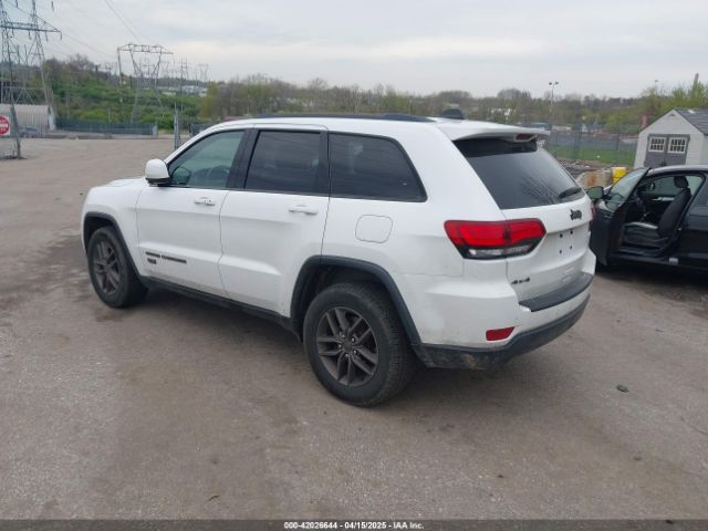 1C4RJFAG5GC498353 Jeep Grand Cherokee 75th Anniversary