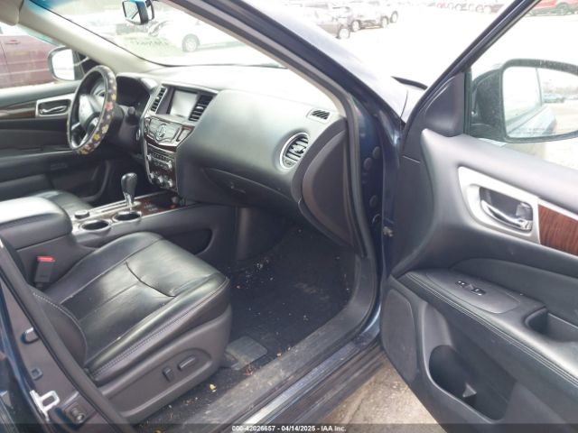 5N1AR2MM2EC712191 Nissan Pathfinder Sl