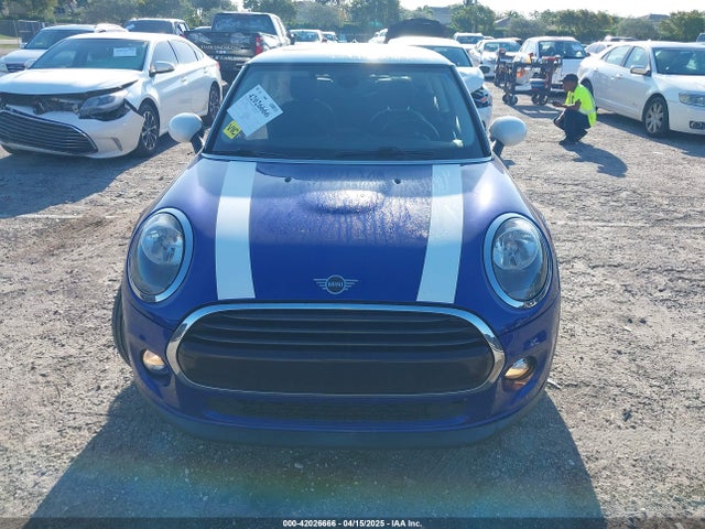WMWXP5C52K2H97728 Mini Hardtop Cooper