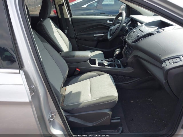 1FMCU0GD3JUA61469 Ford ESCAPE SE