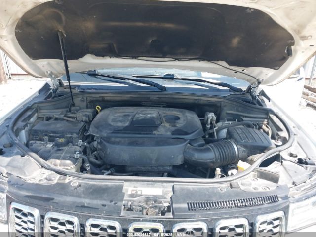 1C4RJECG9HC708705 Jeep Grand Cherokee Overland 4x2
