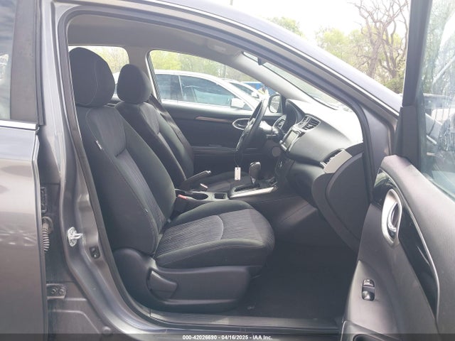 3N1AB7AP4KY356577 Nissan SENTRA SV