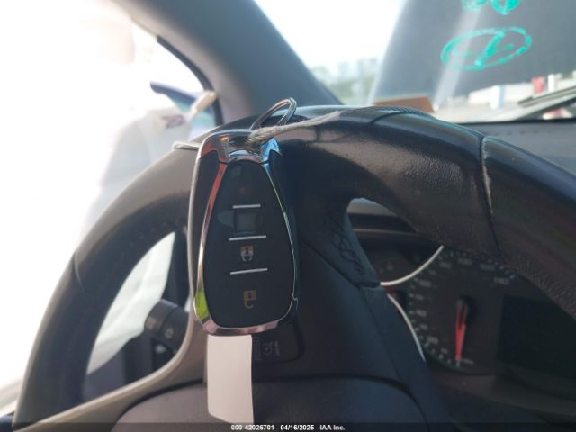 KL7CJPSBXKB790767 Chevrolet Trax Lt