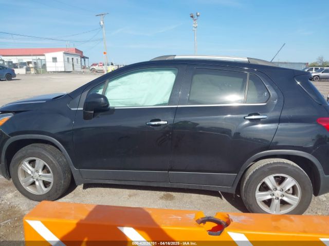 KL7CJPSBXKB790767 Chevrolet Trax Lt