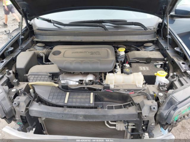 1C4PJLCB8MD156327 Jeep Cherokee Latitude Fwd