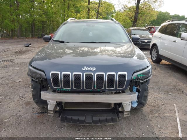 1C4PJLCB8MD156327 Jeep Cherokee Latitude Fwd