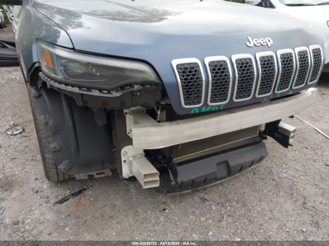 1C4PJLCB8MD156327 Jeep Cherokee Latitude Fwd