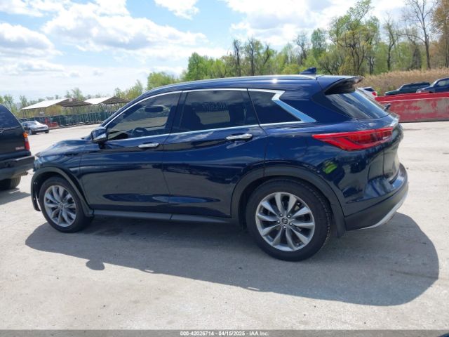 3PCAJ5M38KF129899 Infiniti Qx50 Luxe