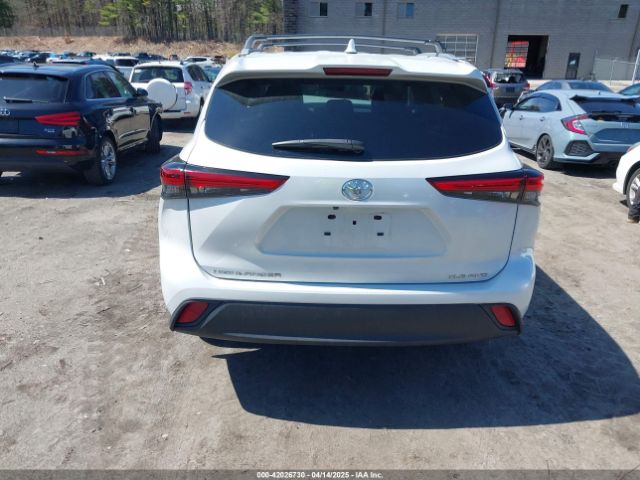 5TDKDRBHXPS044812 Toyota Highlander Xle