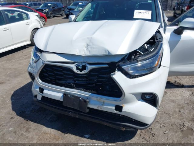 5TDKDRBHXPS044812 Toyota Highlander Xle