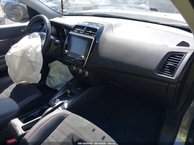 JA4ARUAU8PU016818 Mitsubishi Outlander Sport 2.0 Se Awc