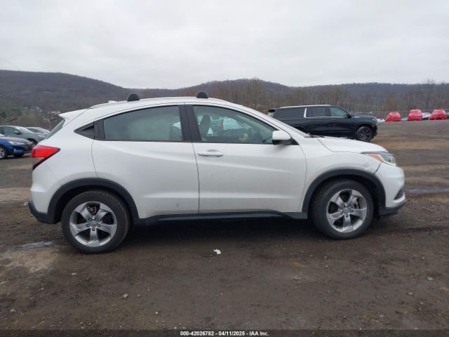 3CZRU6H38KM743805 Honda HR-V LX