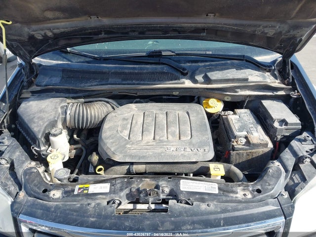 2C4RC1CG5ER368216 Chrysler Town & Country Touring-l