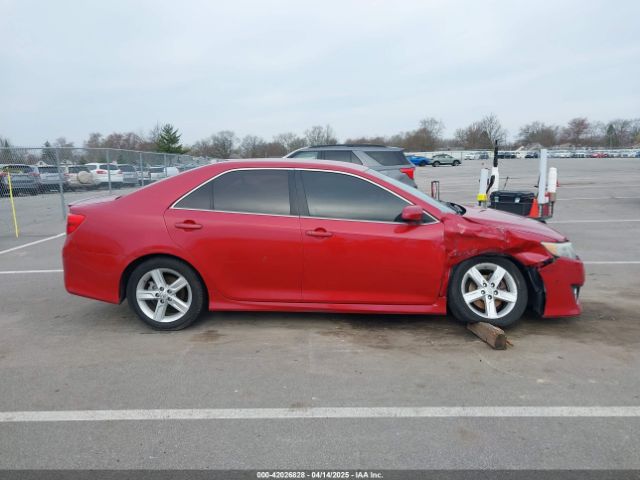 4T1BF1FK4EU828666 Toyota CAMRY SE