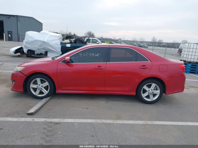 4T1BF1FK4EU828666 Toyota CAMRY SE