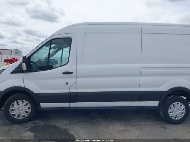 1FTYE2CM2KKB21876 Ford Transit-150