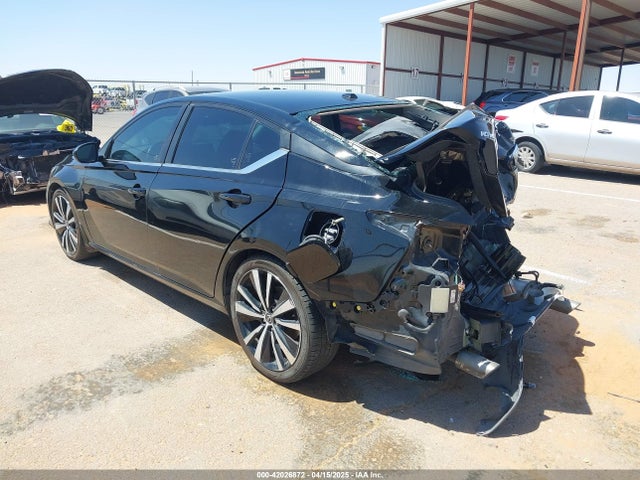 1N4BL4CVXNN307402 Nissan Altima Sr Fwd
